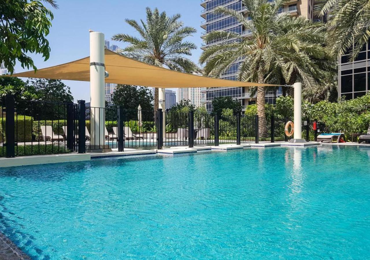 Nasma Luxury Stays - Fantastic Burj Khalifa View From This Fancy Condo Дубай Экстерьер фото