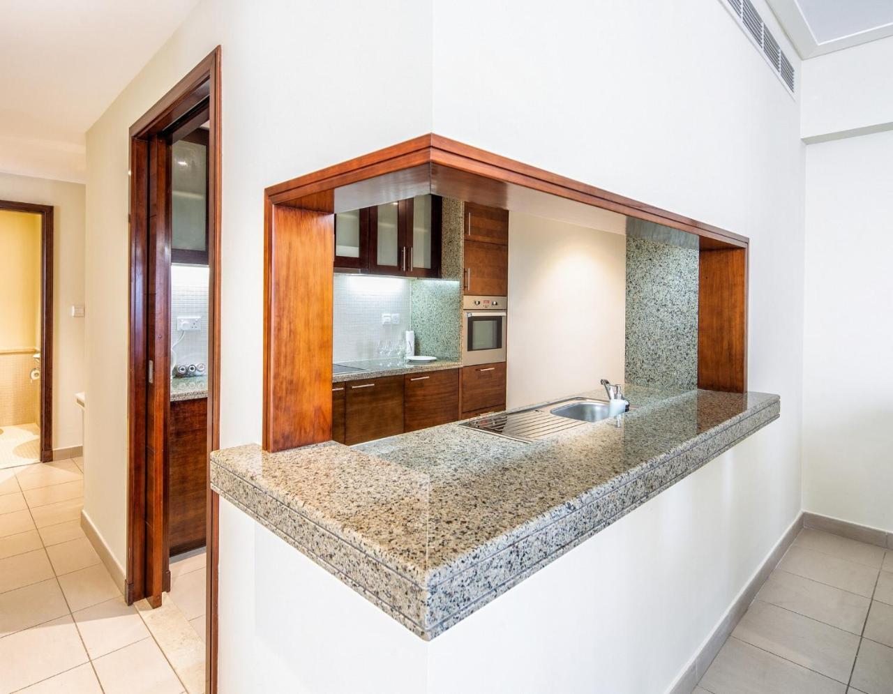 Nasma Luxury Stays - Fantastic Burj Khalifa View From This Fancy Condo Дубай Экстерьер фото